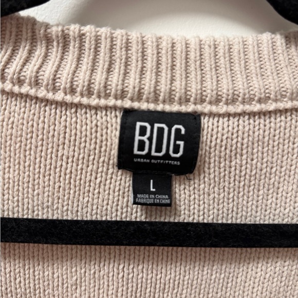 Urban Outfitters BDG Cropped Cardigan - Picture 3 of 6